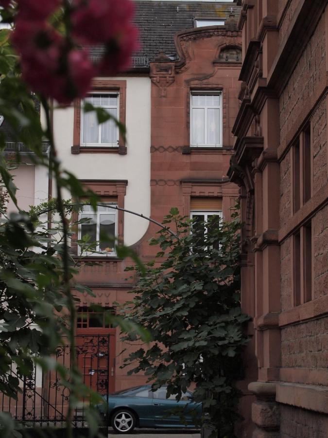 Haus Mittendrin Neustadt an der Weinstraße Exterior photo